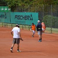 Mednarodni 2011 64